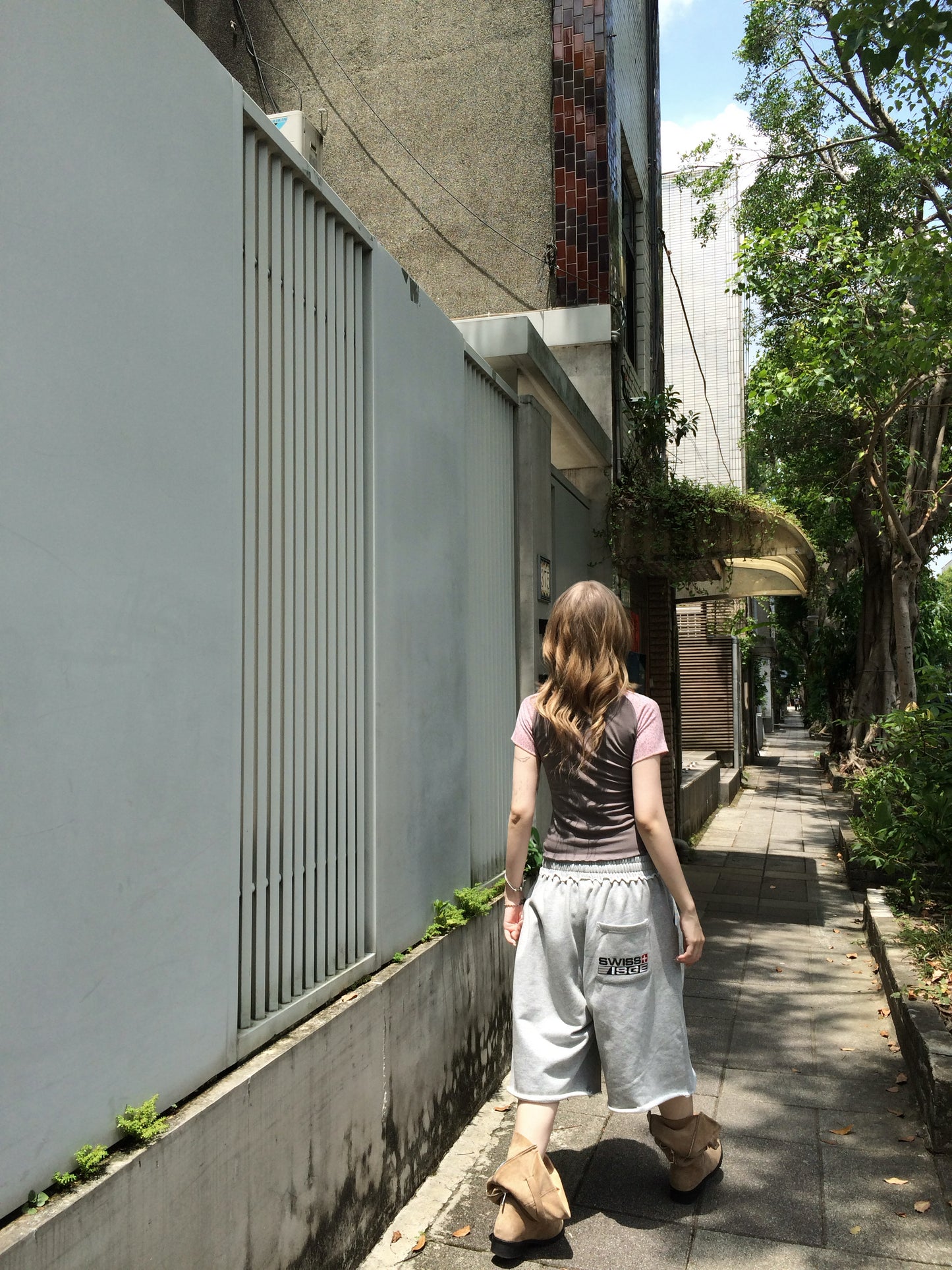 InsGale 26SS 粉色豹紋緊身燙鑽短T