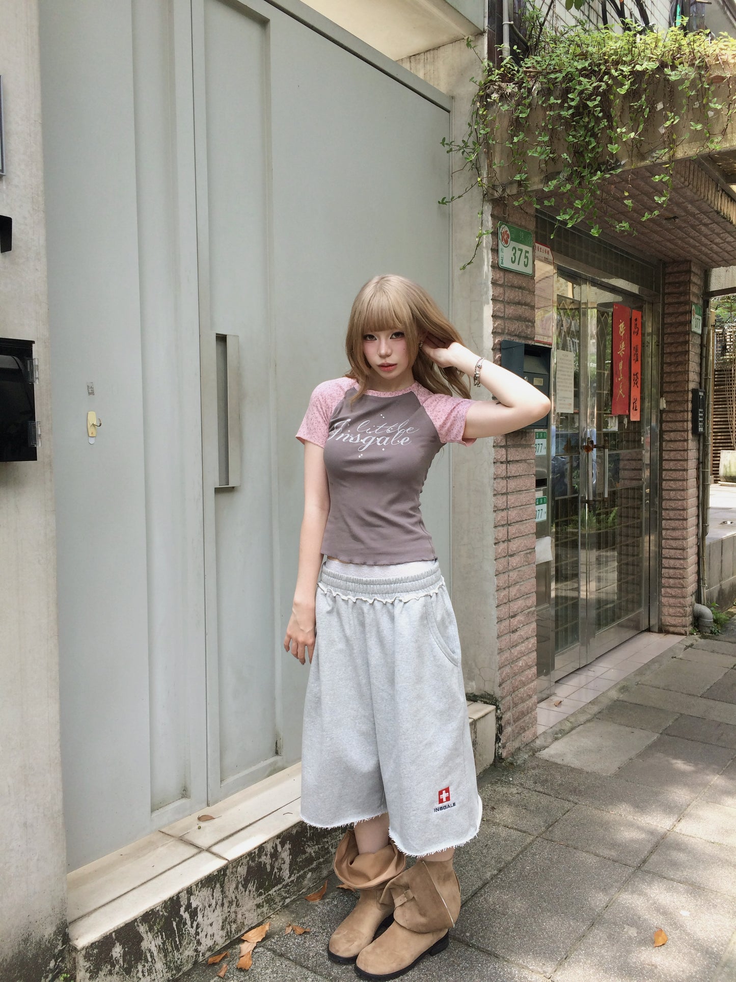 InsGale 26SS 粉色豹紋緊身燙鑽短T