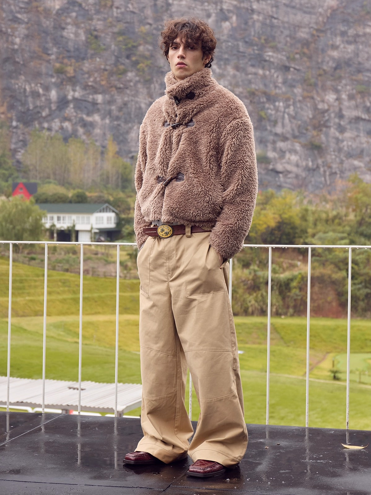 InsGale 25AW 毛毛搖粒絨翻領牛角扣加絨外套