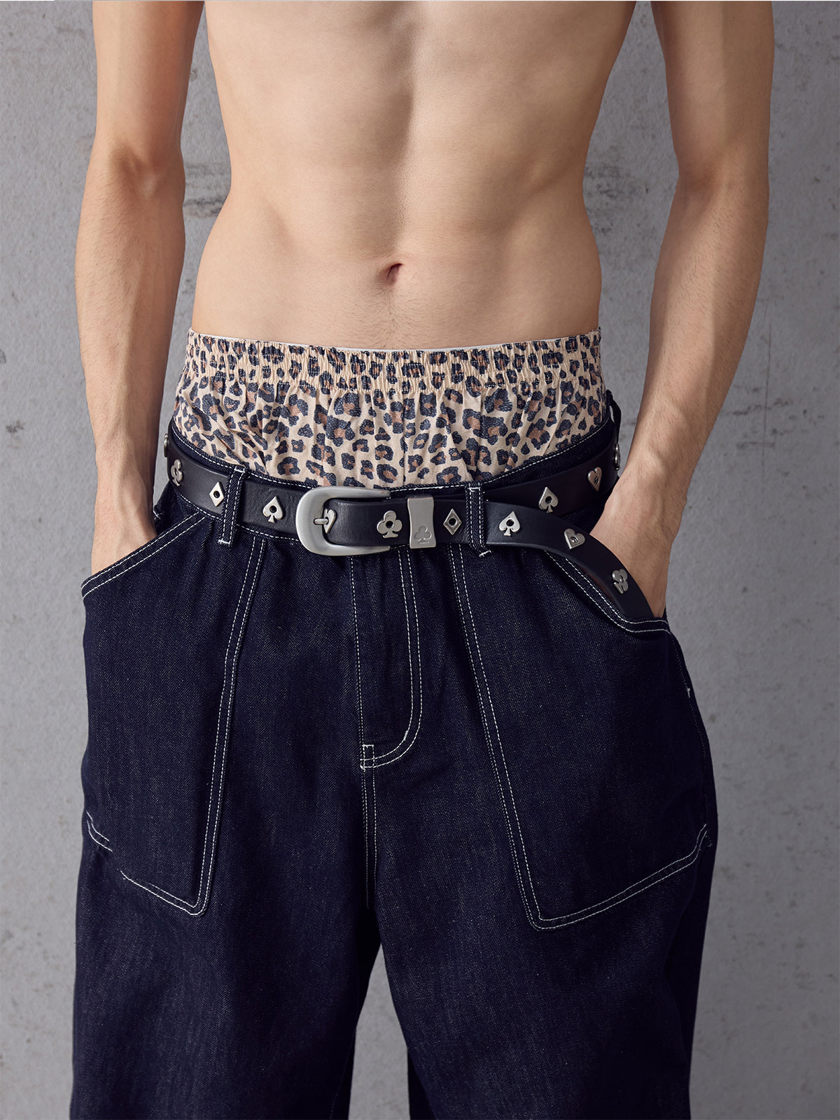 InsGale 25AW 三色點點豹紋透氣短褲（阿羅褲）