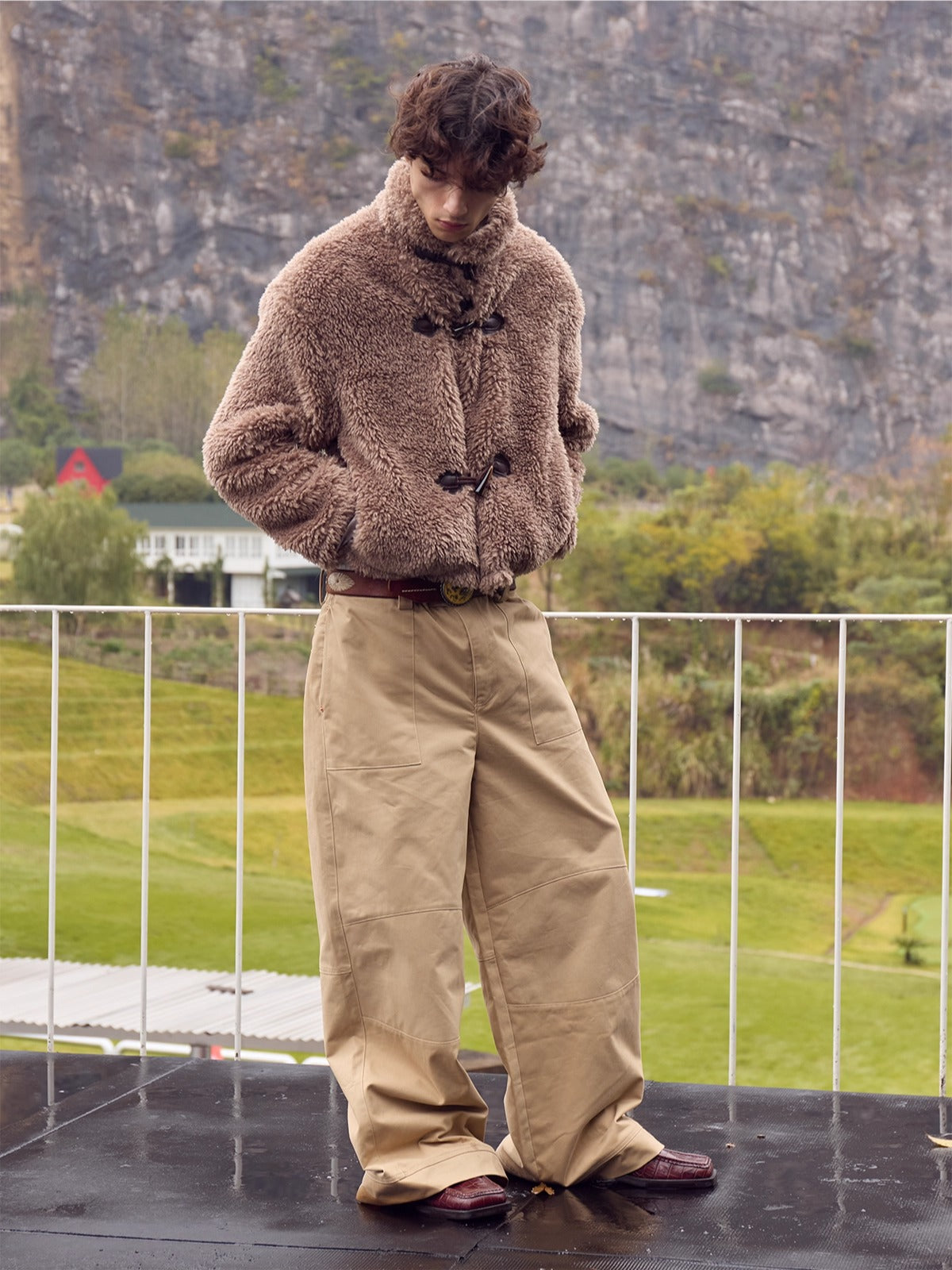 InsGale 25AW 毛毛搖粒絨翻領牛角扣加絨外套