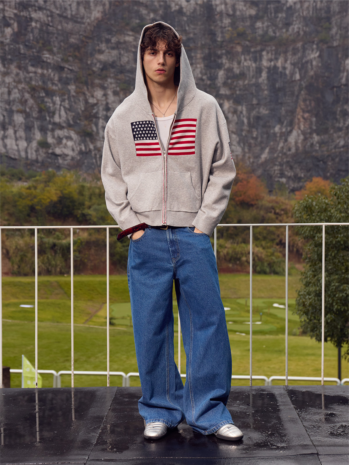 InsGale 25AW 水洗深藍色復古原牛小狗刺繡直筒牛仔褲