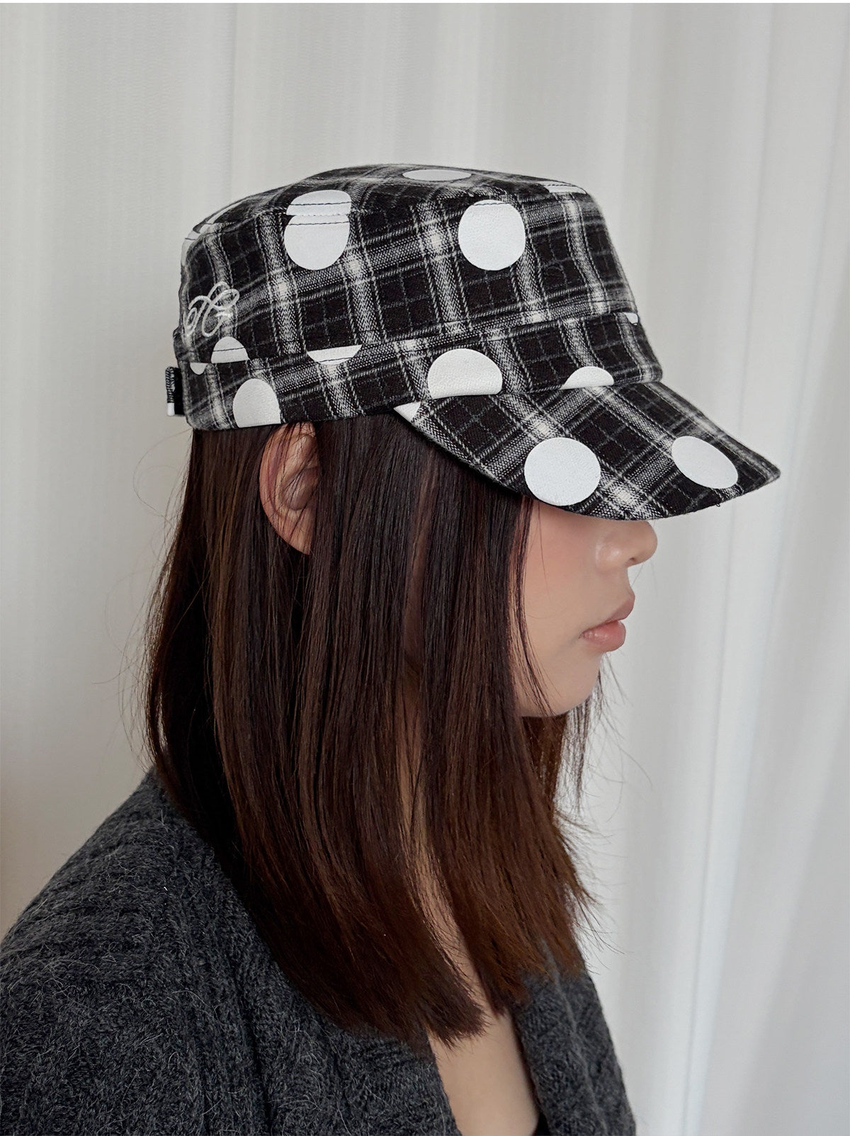 InsGale 26AW 格紋刺繡點點平頂帽