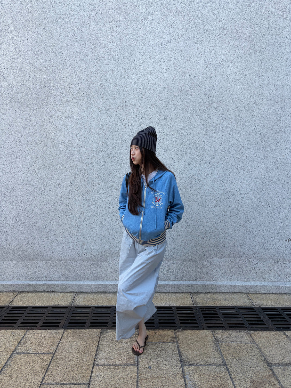 InsGale 26AW 藍色船錨刺繡連帽外套
